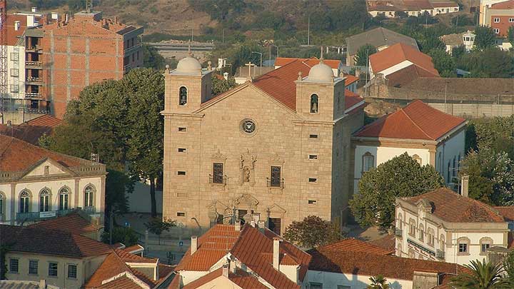 Daycare Cost and Fee Structure in Castelo Branco, Central Region, Portugal