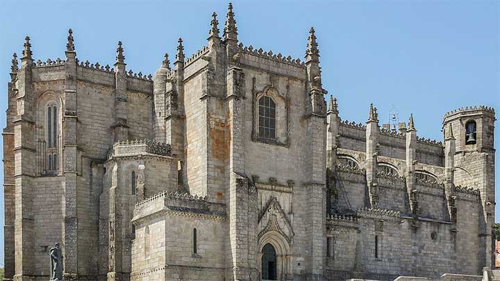 Daycare Cost and Fee Structure in Guarda, Central Region, Portugal