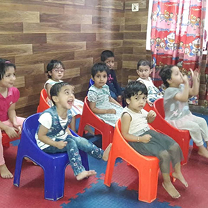 KIDS-DWARKA-DAY-CARE-PLAY-SCHOOL-2.jpg