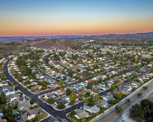 Daycare Costs in Thousand Oaks, California: Infants $22, Toddlers $20, and Kids $18 per hour